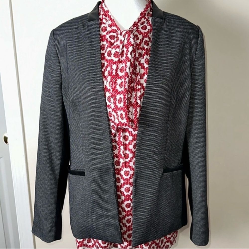 Worthington 10 Black White Faux Leather Combo Proffesional Blazer Jacket